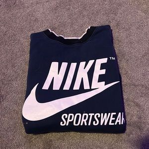 Womens navy blue Nike Crewneck
